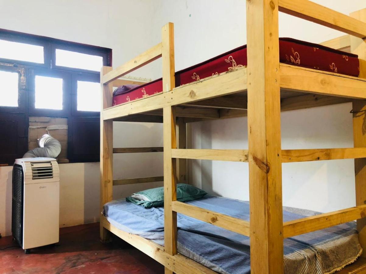 Gurukulam Hostel Puducherry Eksteriør billede